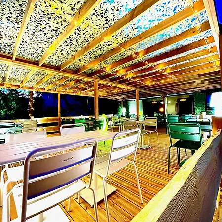 Le Mont Brouilly Hotel