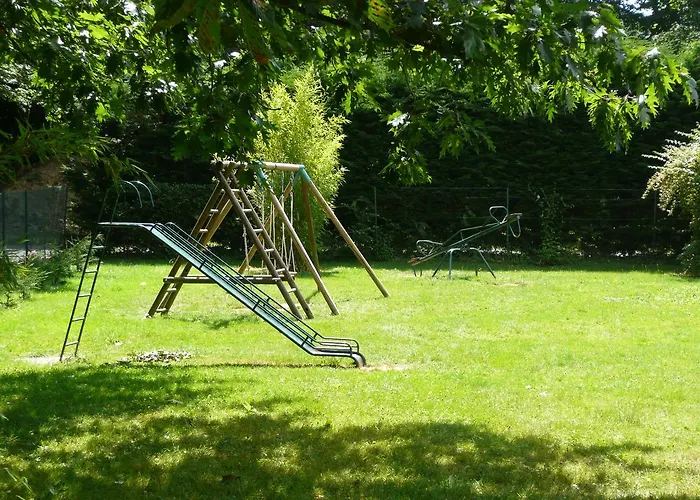 Le Mont Brouilly Hotell 2*
