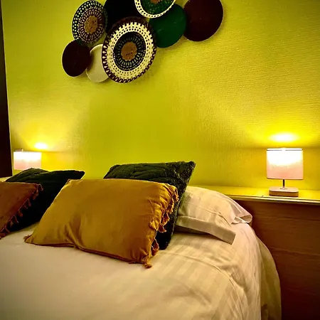 Otel Le Mont Brouilly 2*