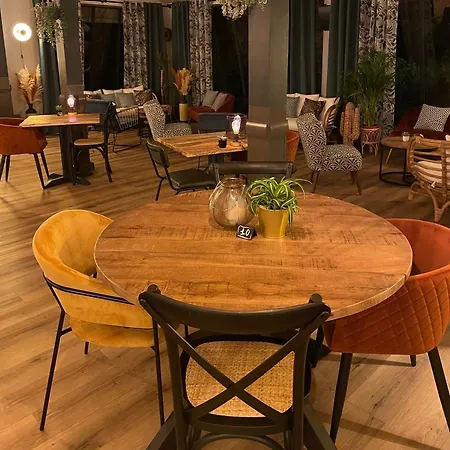 Le Mont Brouilly Hotel